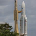 Ariane 5E sur son pas de tir © DLR German Aerospace Center via Wikimedia Commons