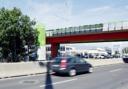 vue d'ensemble du photo-bioréacteur du pont des grandes-communes © thecloudinitiative