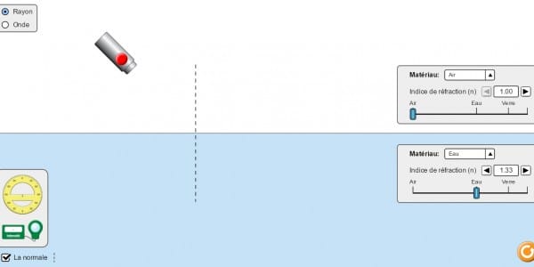 Une simulation de déviation de la lumière © Phet Interactive Une simulation de déviation de la lumière © Phet Interactive