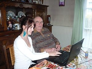 Découvrir les nouvelles technologies © association LIEN